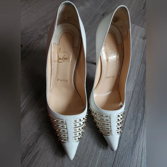 Authentic Louboutin Barretta Spike Mesh Pump with box and dust bag - Picture 2 of 15